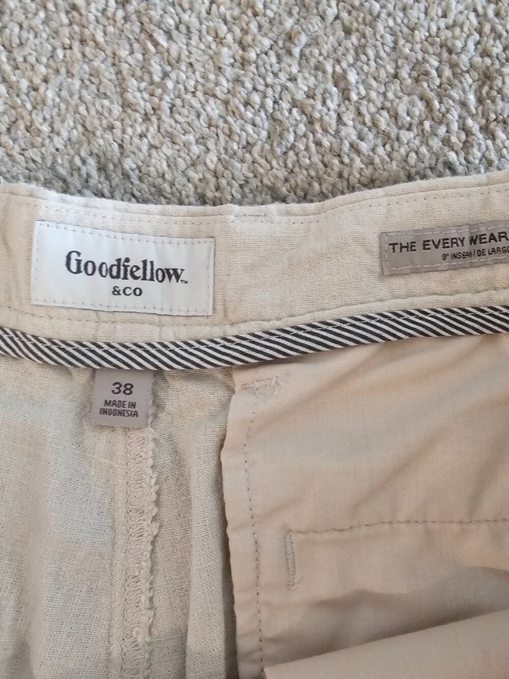 Goodfellow shorts - Picture 2 of 4